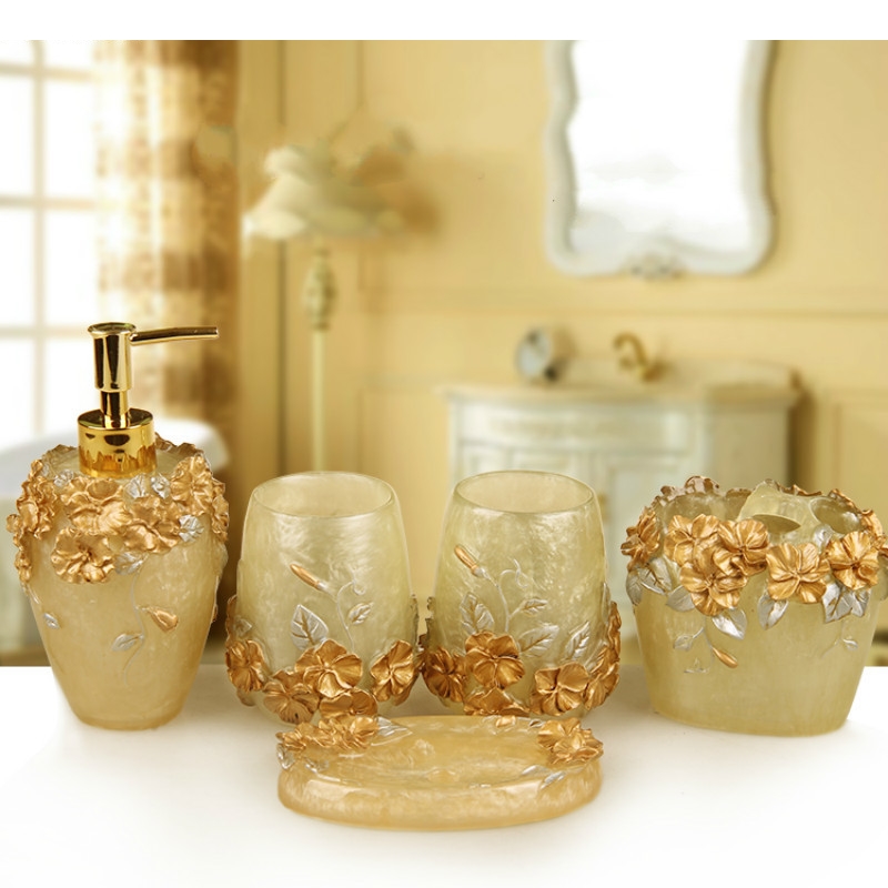 Wedding Bathroom Supply Kit - Set Perlengkapan Kamar Mandi Resin Embos