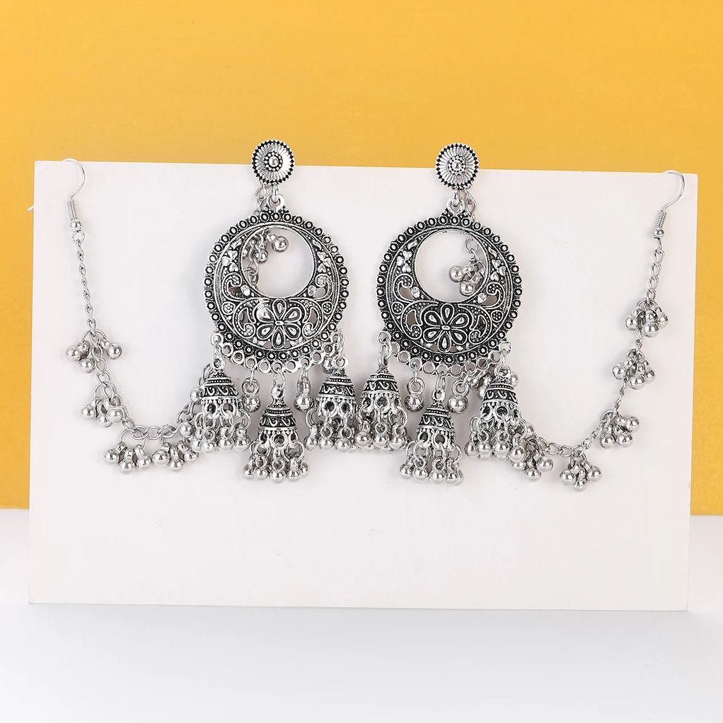 Indian Wedding Supply - Anting-anting Jhumka India dengan Rumbai Bunga