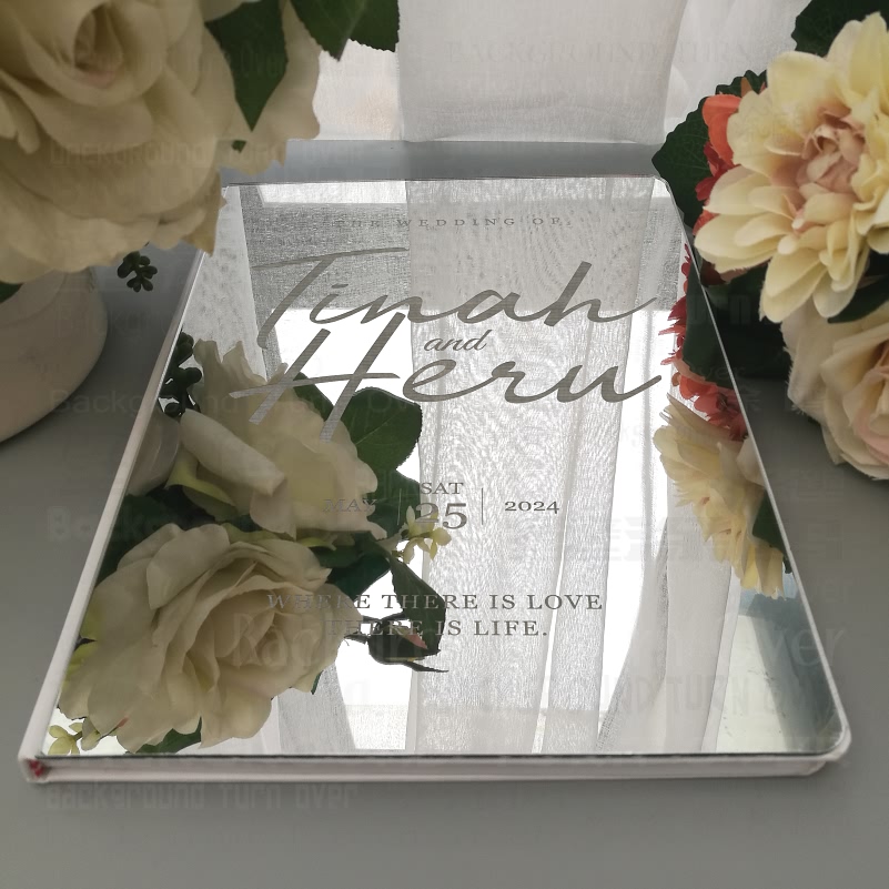 Buku Tamu Pernikahan Personal  - Personalized Guest Book ulasan dan harga