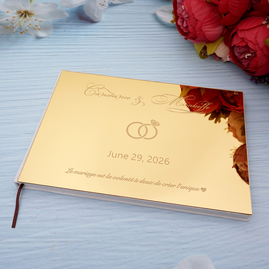 Buku Tamu tanda tangan kustom  - Personalized Guest Book ulasan dan harga